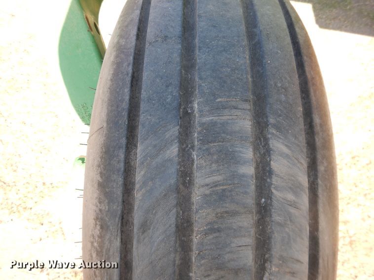 image for item DL0275 2007 John Deere 4995  windrower