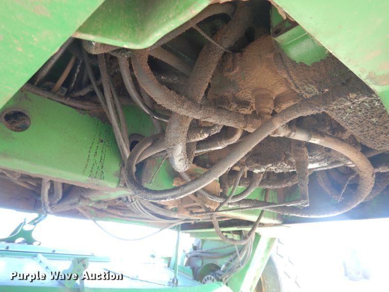 image for item DL0275 2007 John Deere 4995  windrower