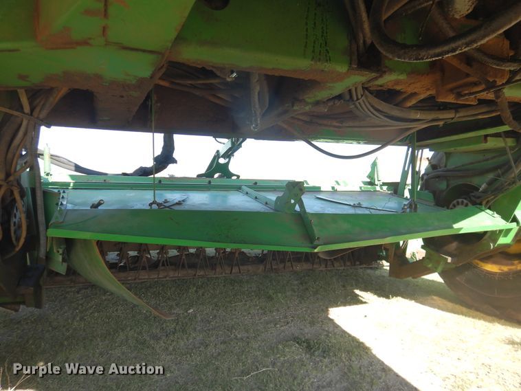 image for item DL0275 2007 John Deere 4995  windrower