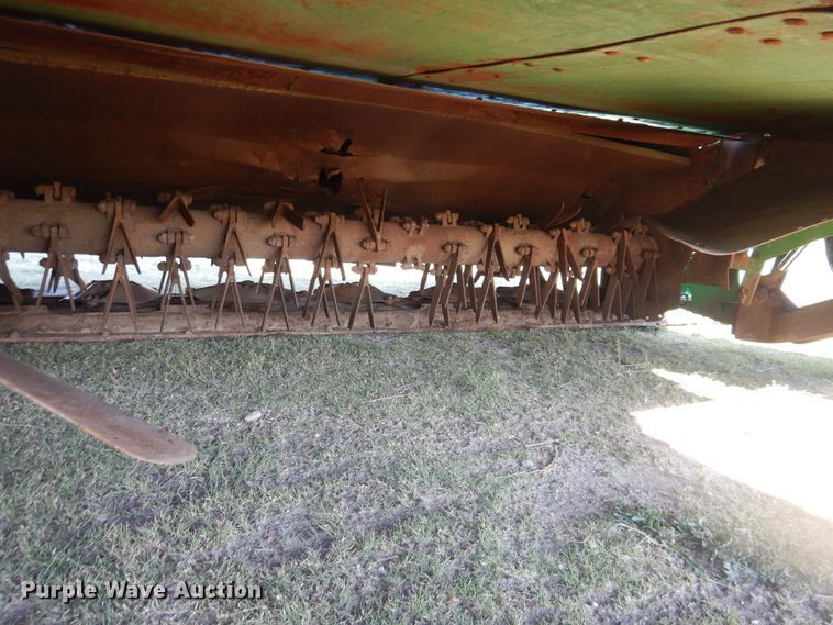 image for item DL0275 2007 John Deere 4995  windrower