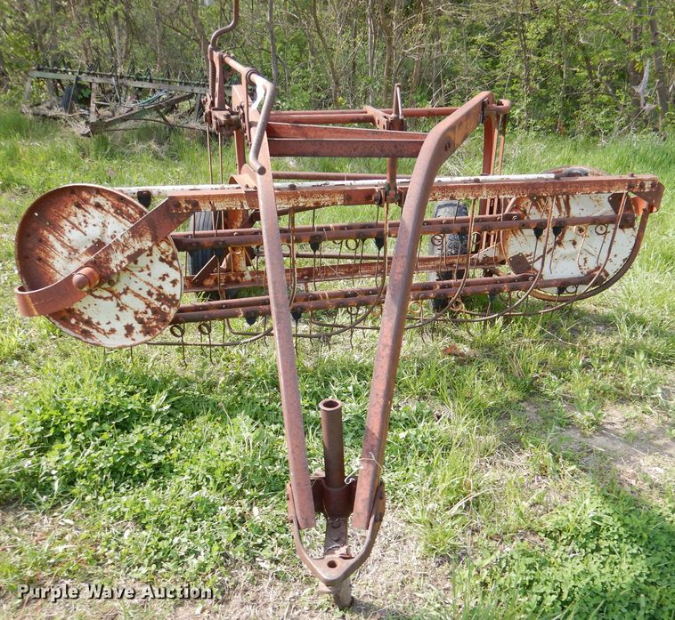 image for item DL8032 John Deere CCA  chisel and International hay rake