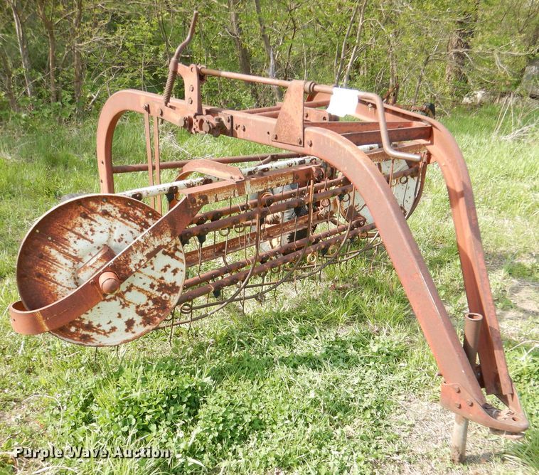 image for item DL8032 John Deere CCA  chisel and International hay rake