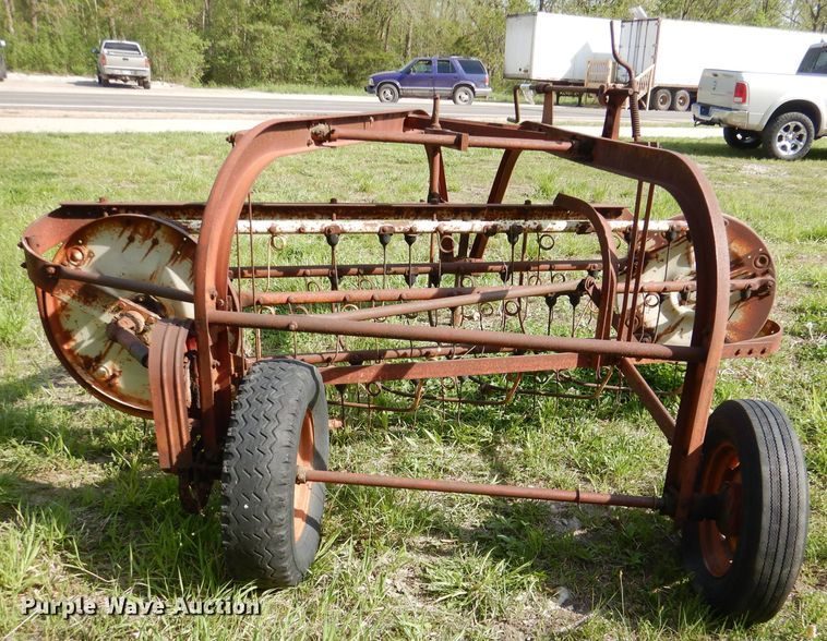 image for item DL8032 John Deere CCA  chisel and International hay rake