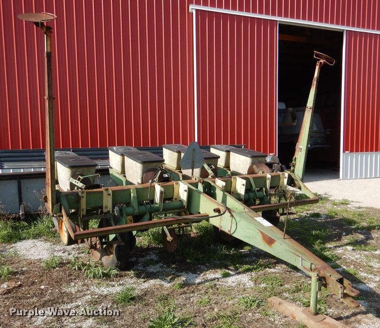 image for item DL8033 John Deere P7000  no-till planter
