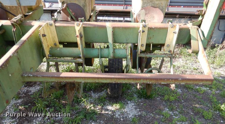 image for item DL8033 John Deere P7000  no-till planter