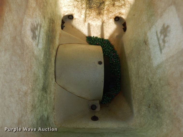 image for item DL8034 Buffalo 7010-6-30  no-till planter