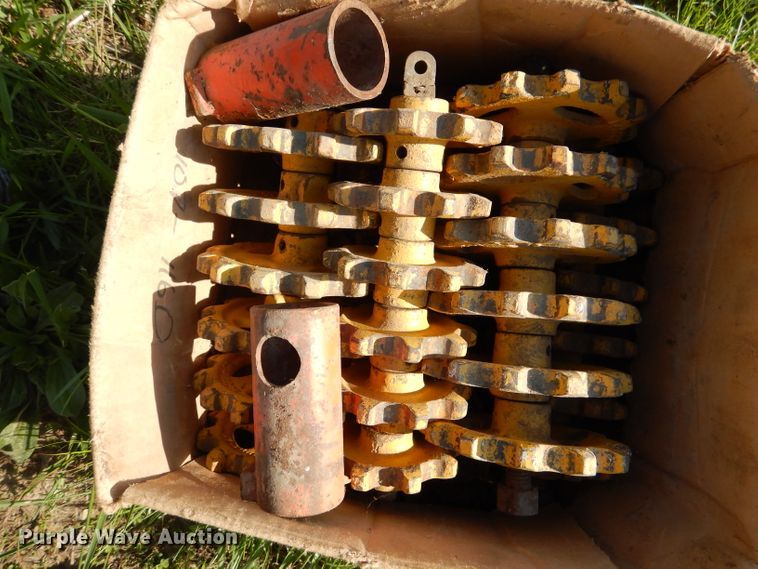 image for item DL8034 Buffalo 7010-6-30  no-till planter