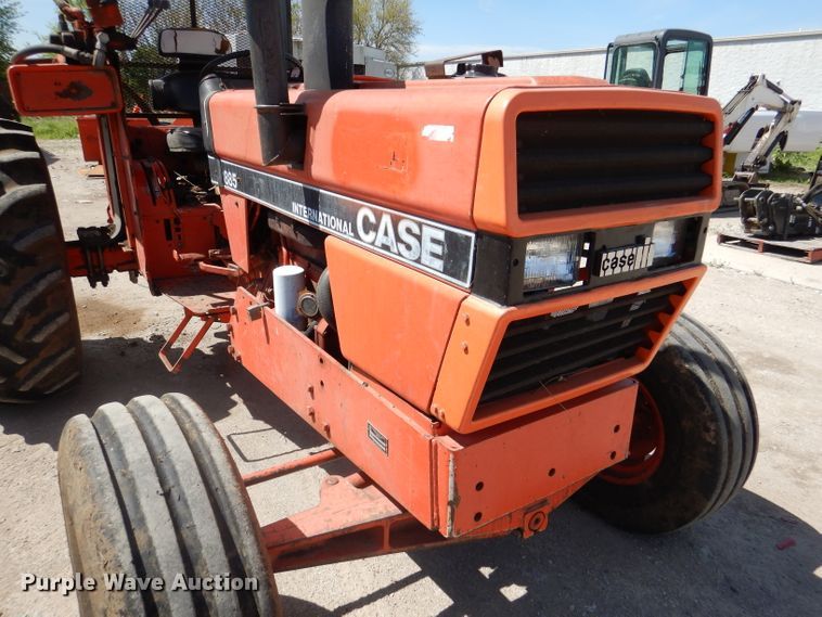 image for item DL8057 1985 Case IH 885  tractor