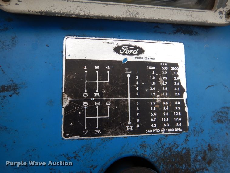 image for item DL8100 Ford 2000  tractor