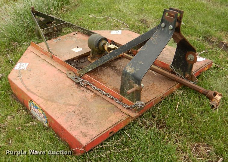 image for item DL8100 Ford 2000  tractor