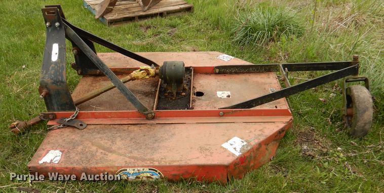 image for item DL8100 Ford 2000  tractor