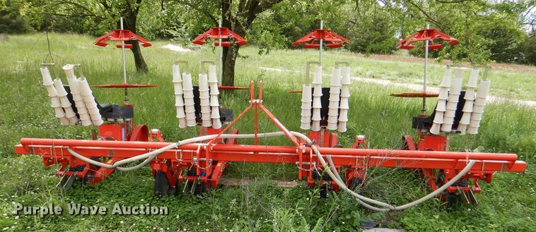 image for item DL8165 Checchi & Magli Unifox  transplanter