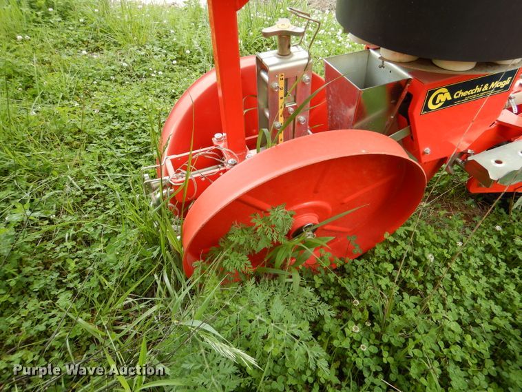 image for item DL8165 Checchi & Magli Unifox  transplanter