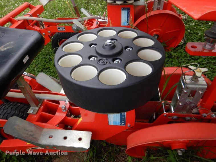 image for item DL8165 Checchi & Magli Unifox  transplanter