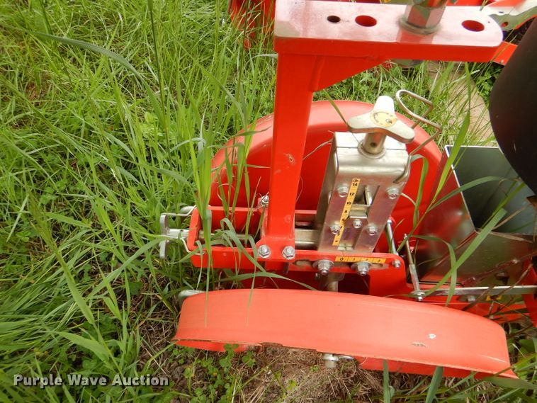 image for item DL8165 Checchi & Magli Unifox  transplanter