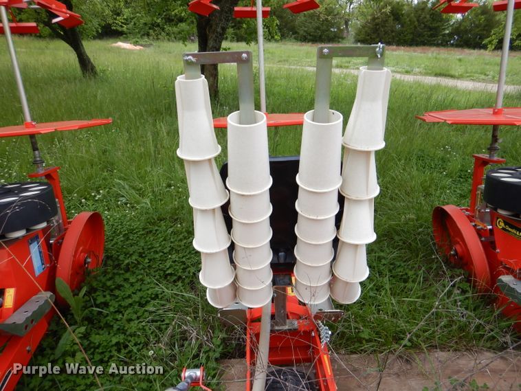 image for item DL8165 Checchi & Magli Unifox  transplanter