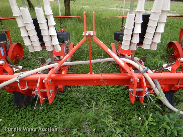 image for item DL8165 Checchi & Magli Unifox  transplanter