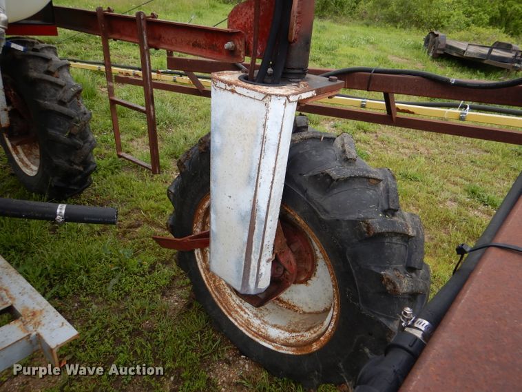 image for item DL8173 Hagie 470  Hi-Tractor sprayer