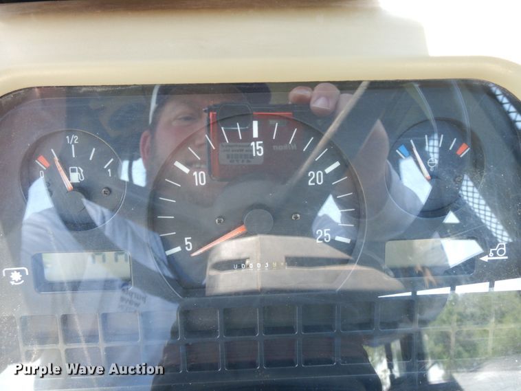 image for item DM2948 2007 Massey Ferguson 5475SA  MFWD tractor