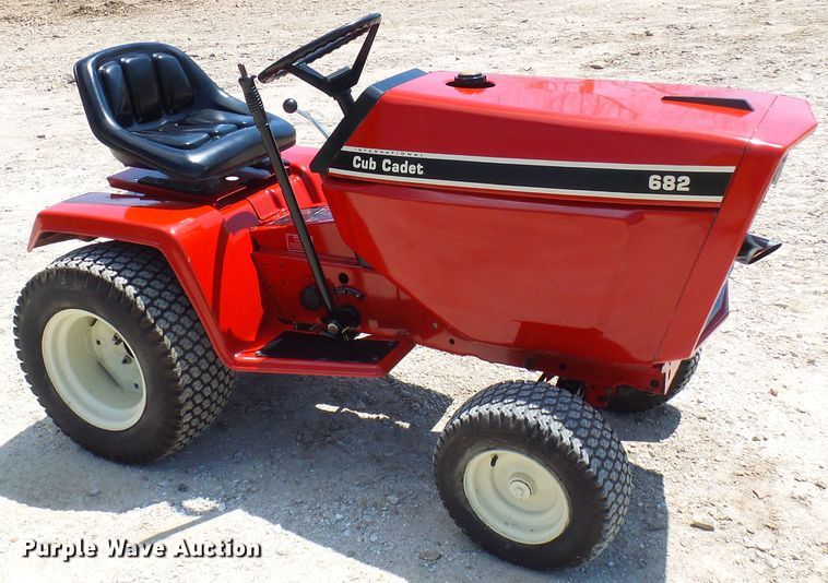 image for item DM3008 Cub Cadet 682  lawn mower