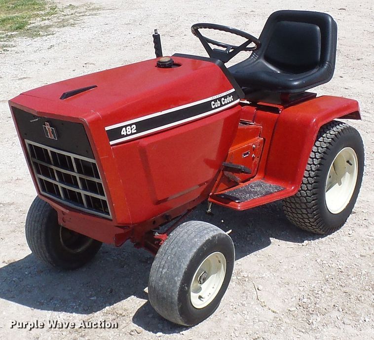 image for item DM3009 Cub Cadet 482  lawn mower