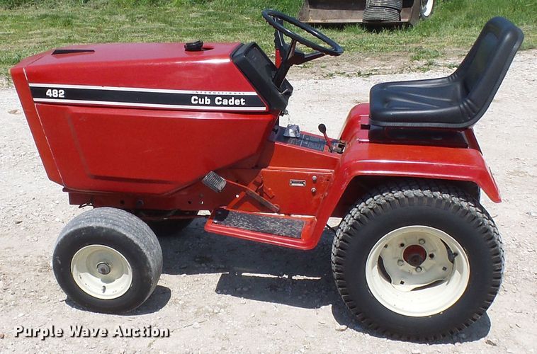 image for item DM3009 Cub Cadet 482  lawn mower