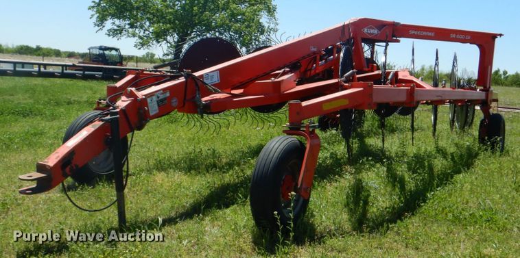 image for item DM3787 Kuhn Speed Rake SR600 hay rake