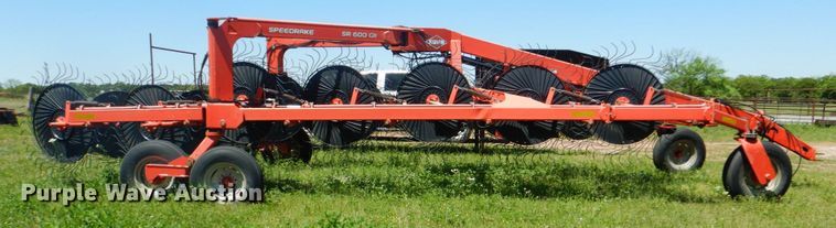 image for item DM3787 Kuhn Speed Rake SR600 hay rake