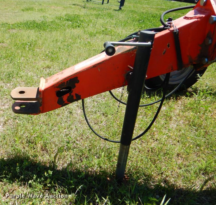 image for item DM3787 Kuhn Speed Rake SR600 hay rake