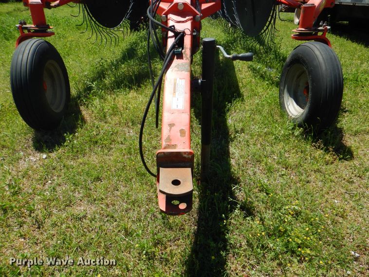 image for item DM3787 Kuhn Speed Rake SR600 hay rake
