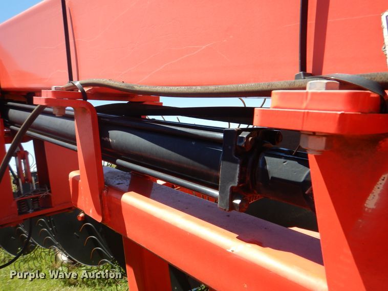 image for item DM3787 Kuhn Speed Rake SR600 hay rake