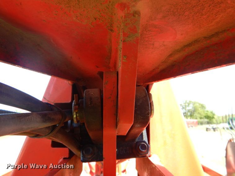 image for item DM3787 Kuhn Speed Rake SR600 hay rake