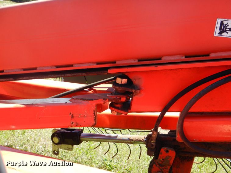 image for item DM3787 Kuhn Speed Rake SR600 hay rake