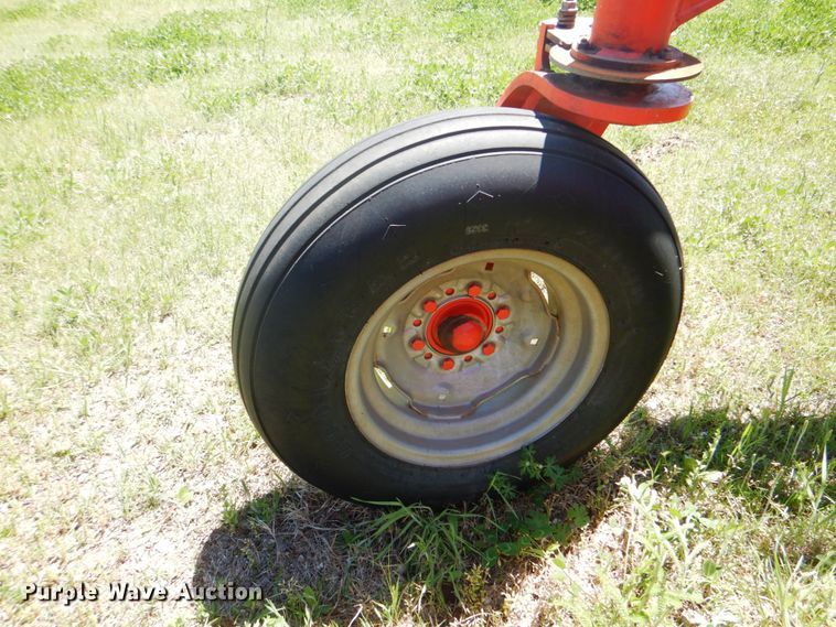 image for item DM3787 Kuhn Speed Rake SR600 hay rake