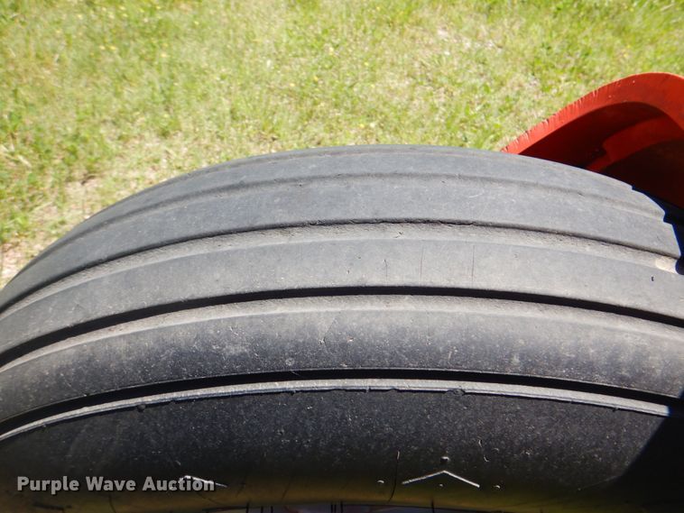 image for item DM3787 Kuhn Speed Rake SR600 hay rake