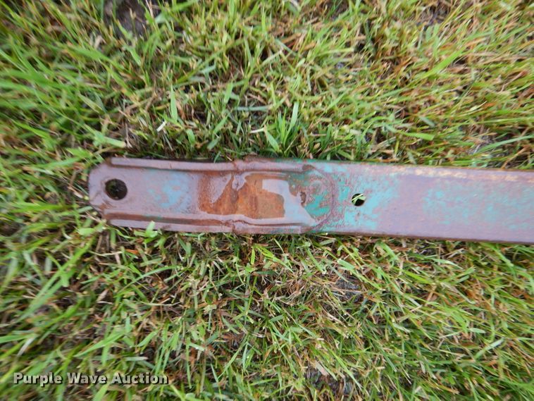 image for item DM4298 Huskee  gravity wagon