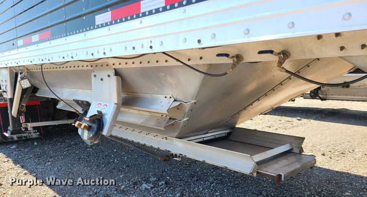 image for item DN5531 2019 Timpte  grain trailer