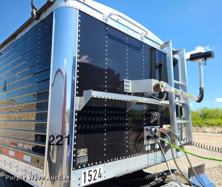 image for item DN5531 2019 Timpte  grain trailer