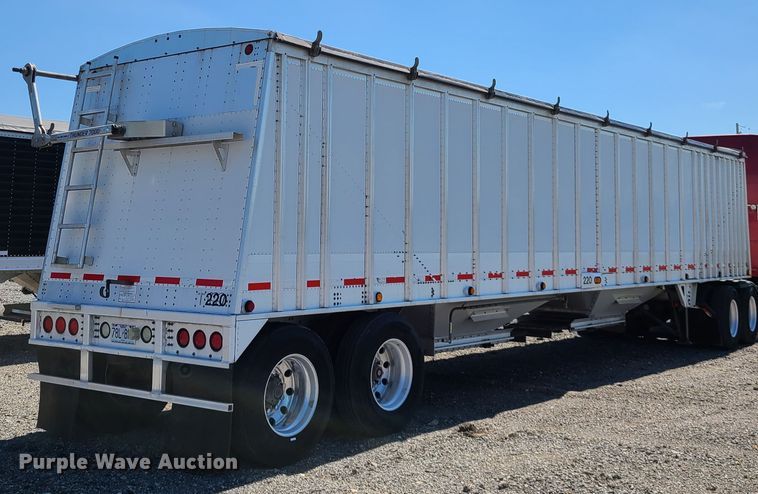 image for item DN5532 2012 Cornhusker  grain trailer