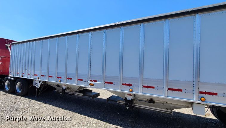 image for item DN5532 2012 Cornhusker  grain trailer