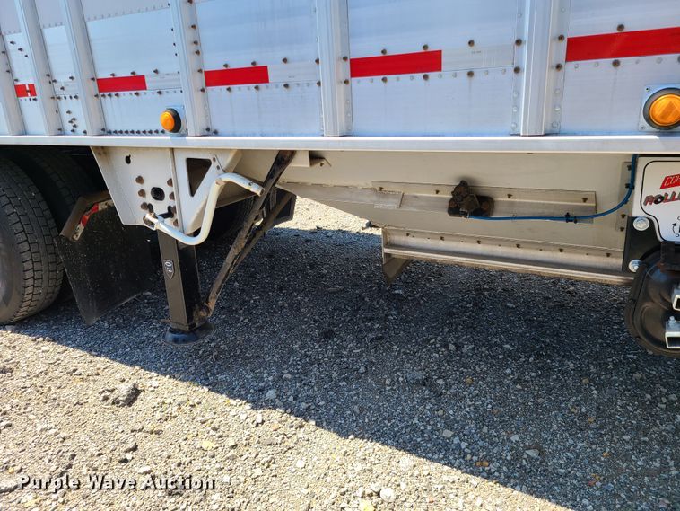 image for item DN5532 2012 Cornhusker  grain trailer