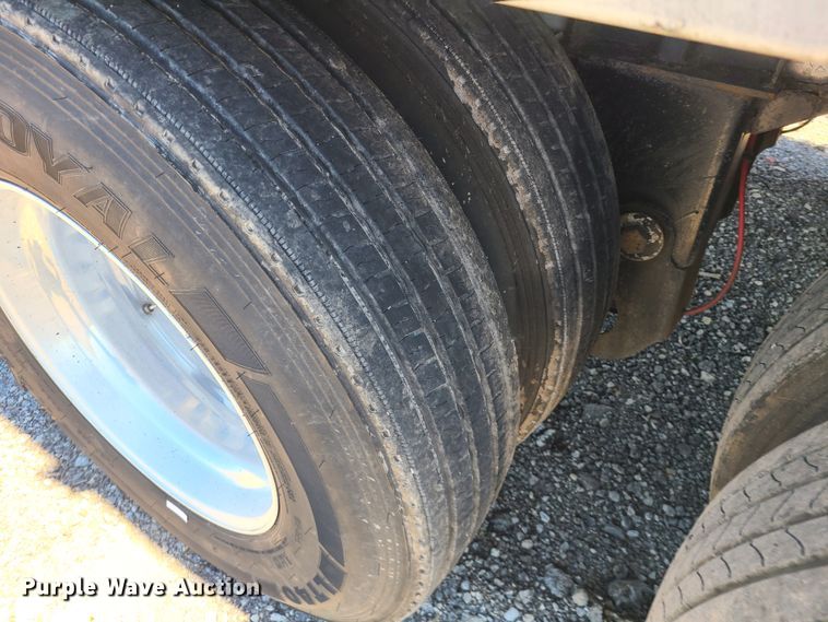 image for item DN5532 2012 Cornhusker  grain trailer