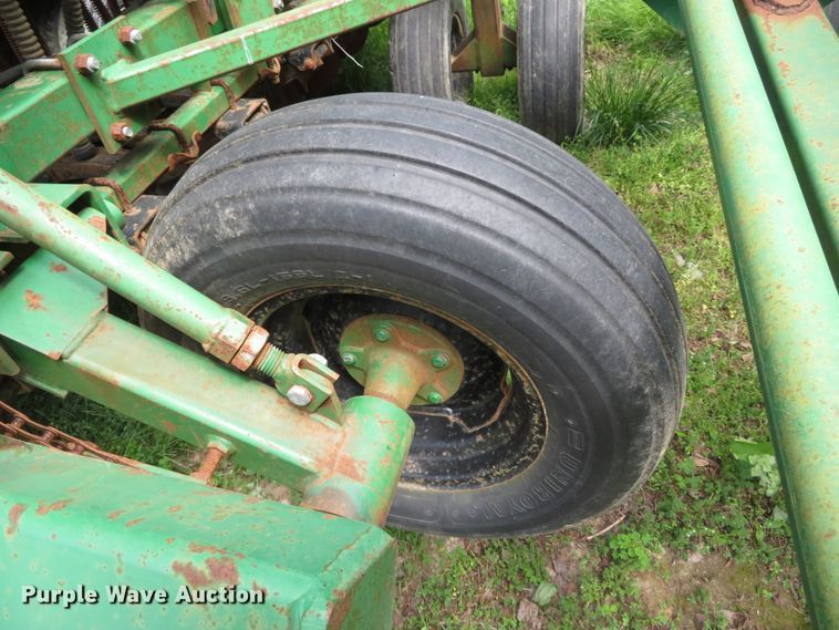 image for item DN5870 Great Plains 2SF24-480689  grain drill