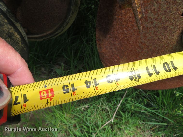 image for item DN5870 Great Plains 2SF24-480689  grain drill