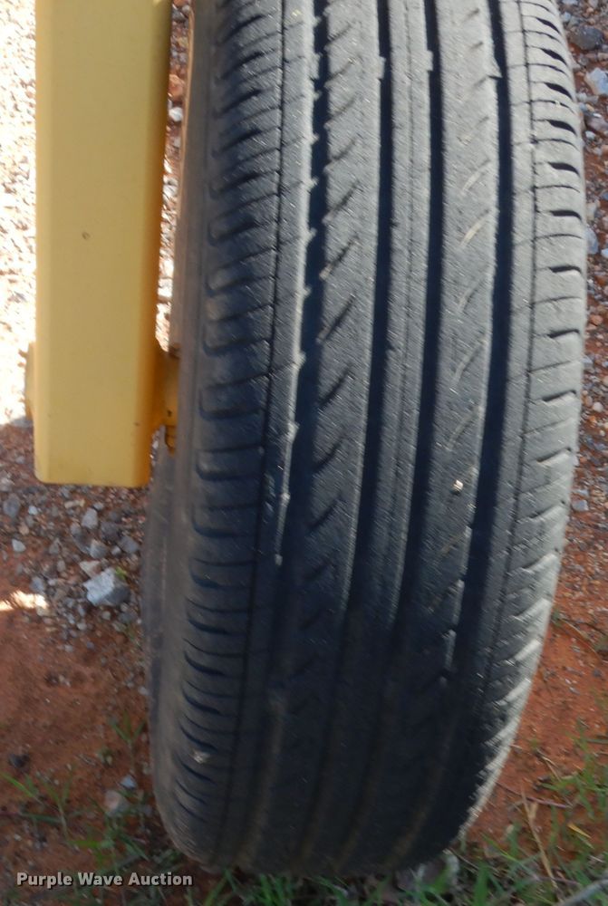 image for item ET9168 Vermeer R23 hay rake