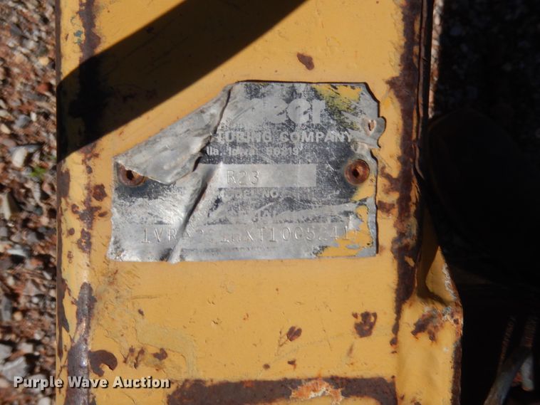 image for item ET9168 Vermeer R23 hay rake