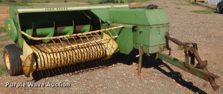 image for item ET9172 John Deere 346  small square baler