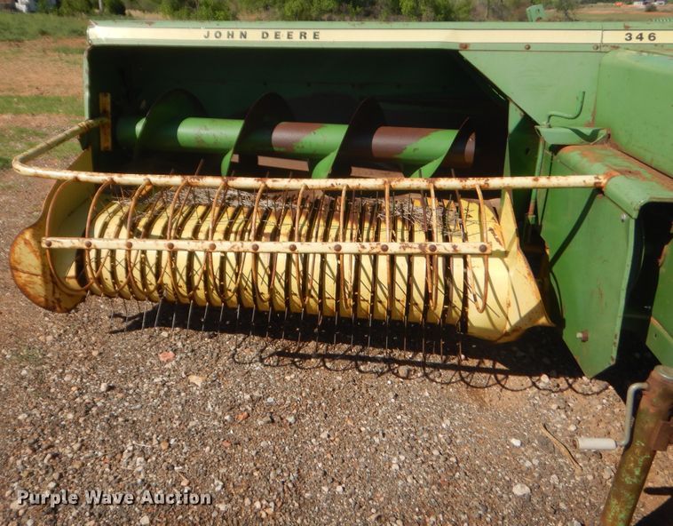 image for item ET9172 John Deere 346  small square baler