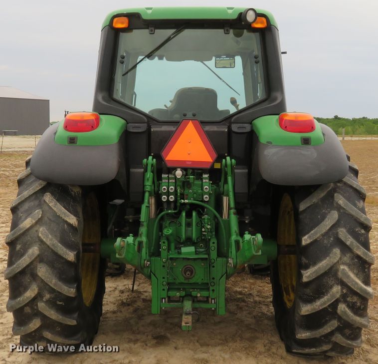 image for item FP9277 2014 John Deere 6125M  MFWD tractor