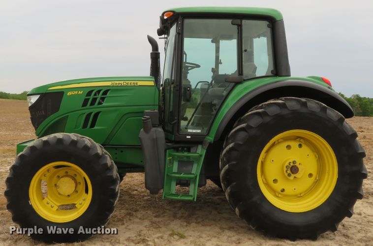 image for item FP9277 2014 John Deere 6125M  MFWD tractor
